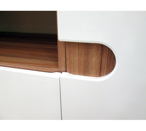 Двухстворчатый шкаф витрина Леонардо МН-026-03 белый